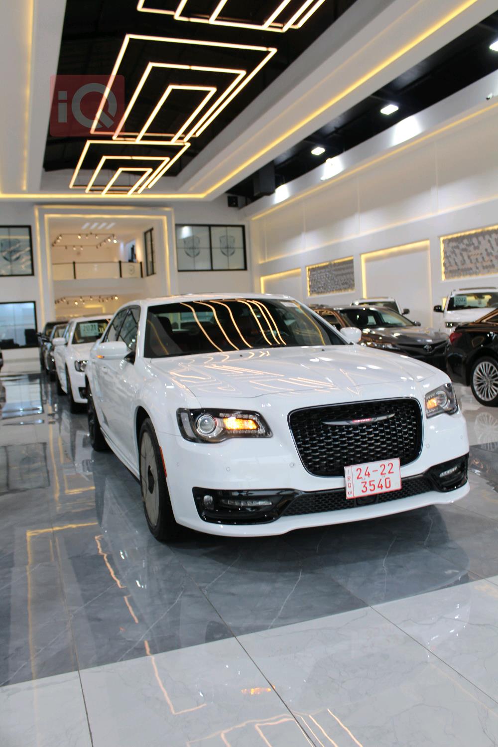 كرايسلر 300